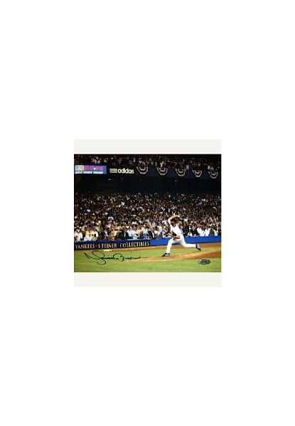 Mariano Rivera Autographed 2008 Pitching Horizontal 8x10 (Steiner COA)
